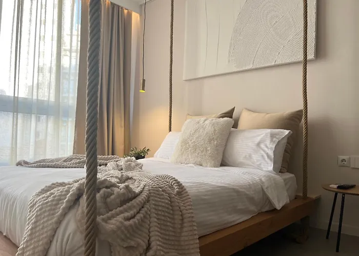 Athens Host - Urban Boho